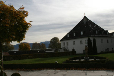 verkleinert-anov.3912.jpg