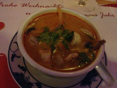 tom-ka-gai_20121226_zg.jpg