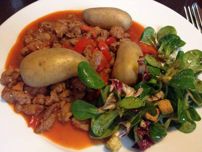 vegi-gulasch_20130113_zg.jpg