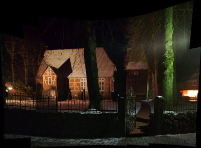 Egest._Kirche_Totale_stitch_PUR2.jpg