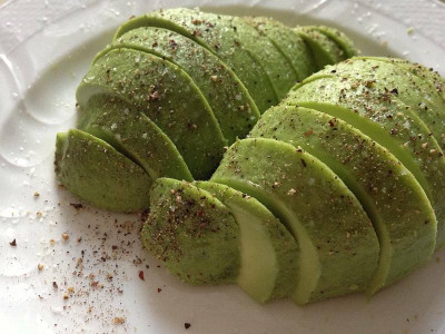 avocadofruehstueck_zg.jpg