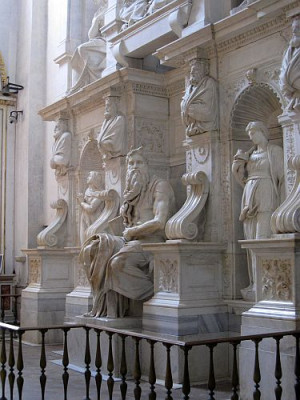 Rom_S._Pietro_in_Vincoli_39621.jpg