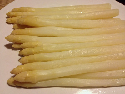 dunkle-spargel_zg.jpg