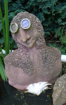 Skulptur_1_fars_2013.jpg