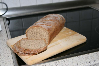 verkleinert-Vollkornbrot_0213.jpg