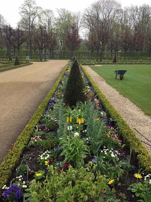 schlossgarten-charlottenburg_20140407_zg2.jpg