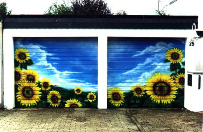 garage1.jpg