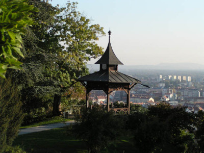 dos_is_graz4.jpg
