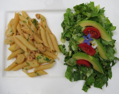 IMG_8160 Essen am 14.6.15 - Penne mit Spargel und Krabben.jpg