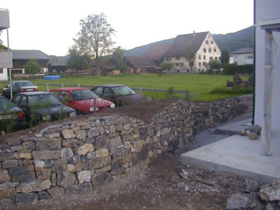 Mauer_fertig2.jpg