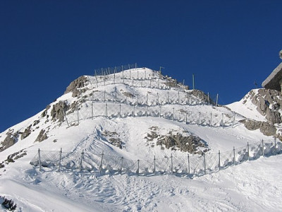 Lawinenzaune.jpg