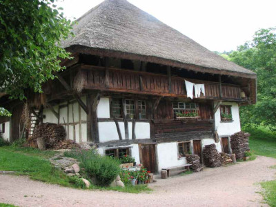 LOKAL_KIRCH_III.jpg