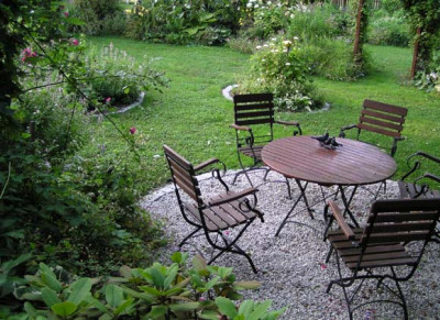 apfelbaum_sitzplatz.jpg