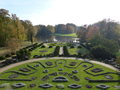 2015-10-24 Schlosspark Wiesenburg 8.jpg