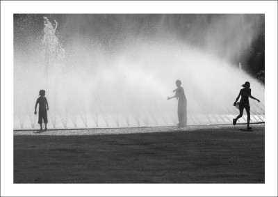 Wasser_Herrenhausen_2_24-09-2006.jpg