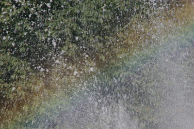 Regenbogen-Fontaene-3.jpg