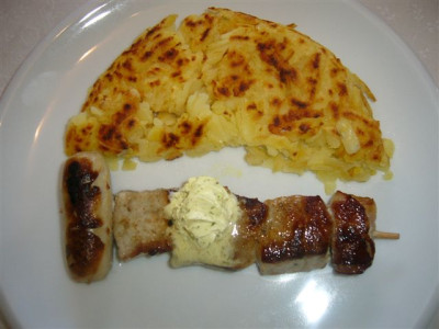 Fleisch-Spiessli_mit_Rosti.JPG
