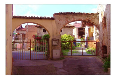 Wege_Castello_Felice_1_23-05-2004.jpg