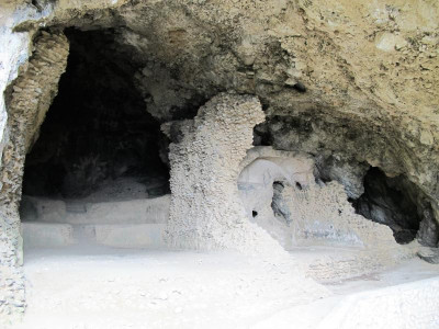 60 Grotta di Matermania .jpg