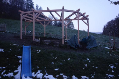 pergola.jpg