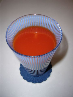 Tomatensaft_12.12.2006.JPG