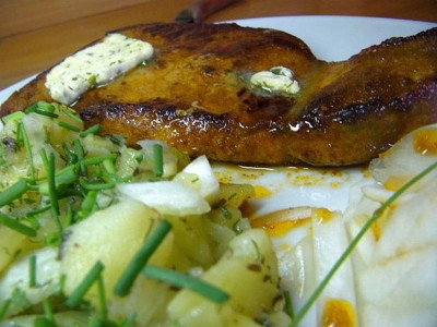 Grillsteak mit Kartoffel-Gurken-Salat-1.JPG
