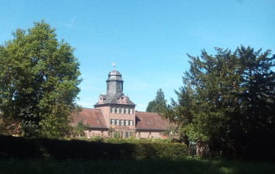 Wolfsgarten außen.JPG