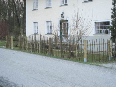 vorgartenzaun2.jpg