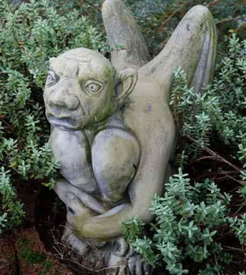gargoyle_2_a.jpg