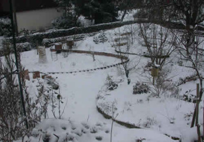 DSCN0910_Winterblick_in_den_Garten_.jpg