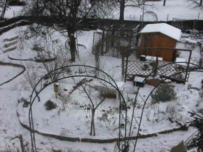 DSCN1000_Winterruhe_im_Garten_.jpg