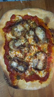 Auberginenpizzabor.jpg