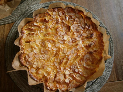 Zwetschgen-und Apfelkuchen 002.JPG
