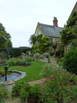 2017-10-04 Coton Manor Garden 2.jpg