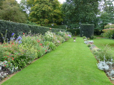 2017-10-04 Coton Manor Garden 4.jpg