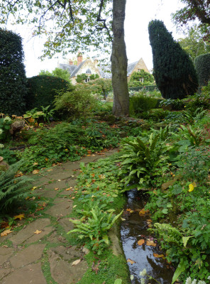 2017-10-04 Coton Manor Garden 8.jpg