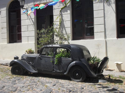 Oldtimer_Blumenkübel.jpg