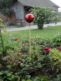 Neues_rot-weisses_Beet_2.jpg