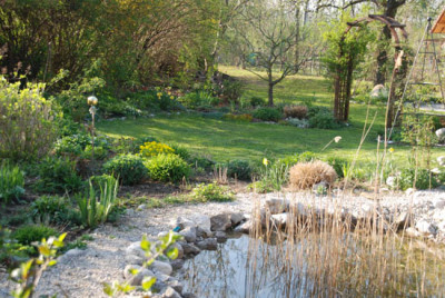 garten_im_april.jpg