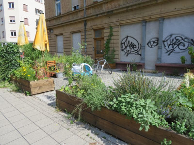 01_UrbanGardening.png