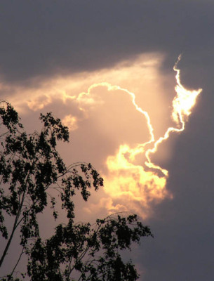 cloud_2.jpg