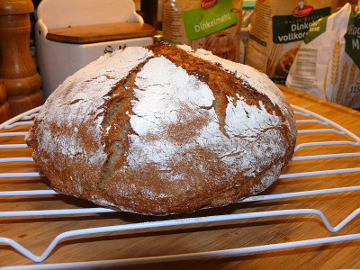 181008_Dinkel-Maronenbrot.jpg