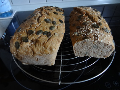 Körnerbrot.JPG