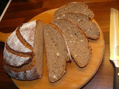181227_Kartoffel-Maronenbrot_2.jpg