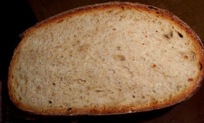 Kartoffelbrot_Anschnitt.jpg