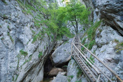 klamm_weiter.jpg