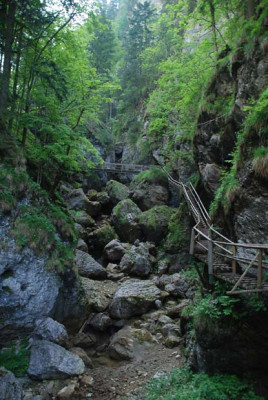 klamm_mitte.jpg