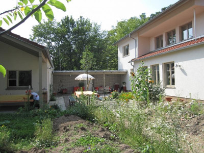 2012_HofNachEinzug.png