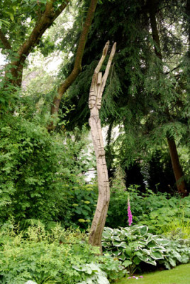 Fliehender-Baum.jpg