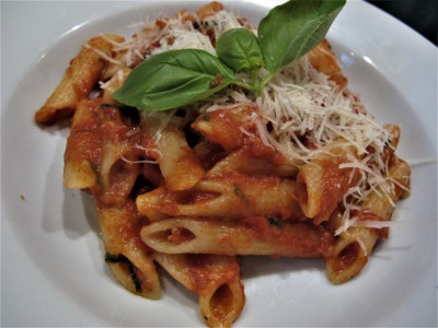 rigatonitomaten.img.JPG